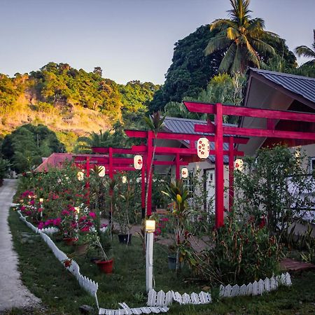 Hotel Timba Garden Free Town And Jetty Transport Semporna Esterno foto